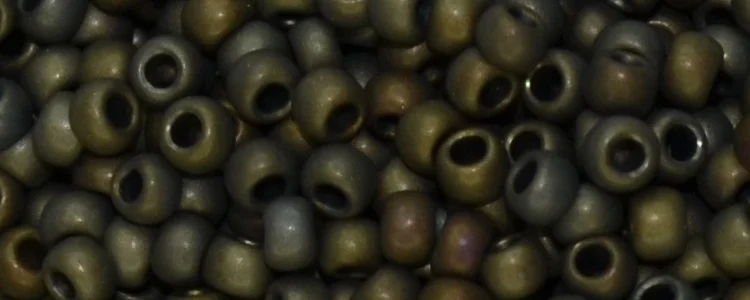 (image for) TOHO 11/o Round-Olive Brown Iris Metallic Matte. 11T83F