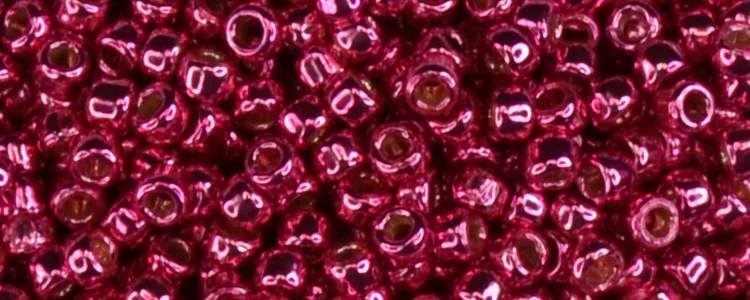 (image for) TOHO 15/o Round Seed Bead-Hot Pink Galvanized PermaFinish. 15TPF563