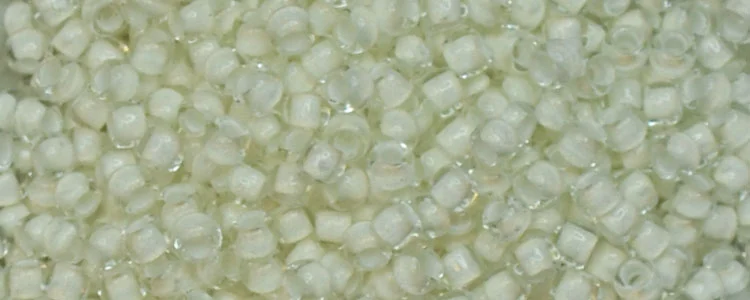 (image for) TOHO 8/o Round Seed Bead-Reflective White #8T2500