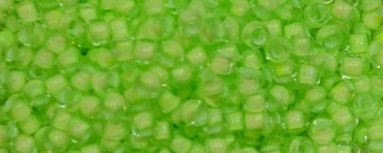 (image for) TOHO 8/o Round Seed Bead-Reflective Lime *Glows in Black Light* #8T2503