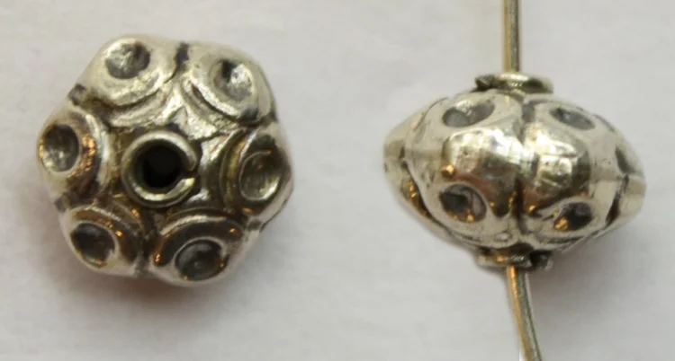 (image for) Bali Silver Round Bead - 8mm Textured Saucer Bead * 10 Beads