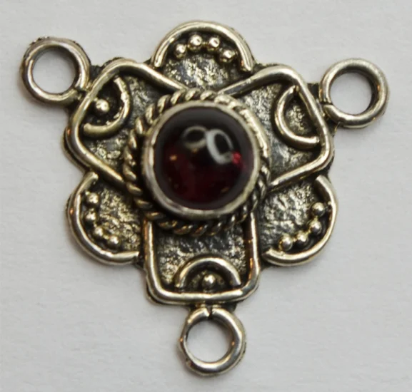 (image for) Bali Silver Multi Strand - 2 to 1 Granulated Connector with 4mm Garnet * 2 Pieces