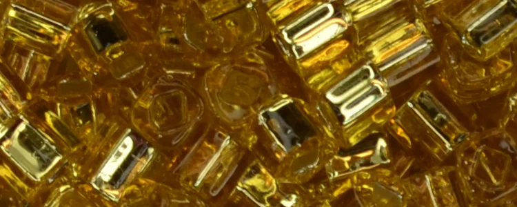 (image for) TOHO 4mm Cube Shape Seed Beads-Topaz Silver Lined