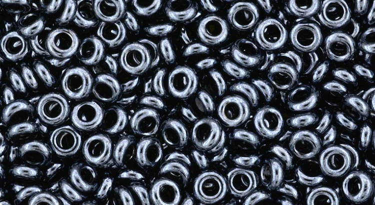 (image for) TOHO 8/o Demi Round, Hematite Metallic, color # 8TD-81