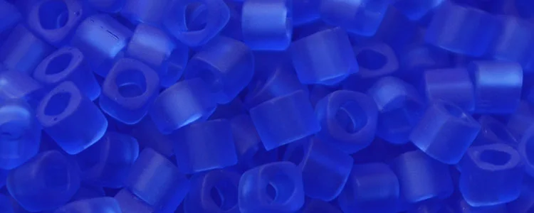 (image for) TOHO 2mm Cube Shape Seed Beads-Sapphire Transparent Matte