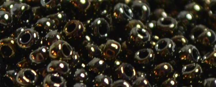 (image for) TOHO 8/o Round Seed Bead-Olive Brown Iris Metallic #8T83