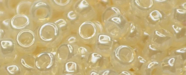 (image for) TOHO 15/o Round Seed Bead-Cream Ceylon Pearl. 15T147