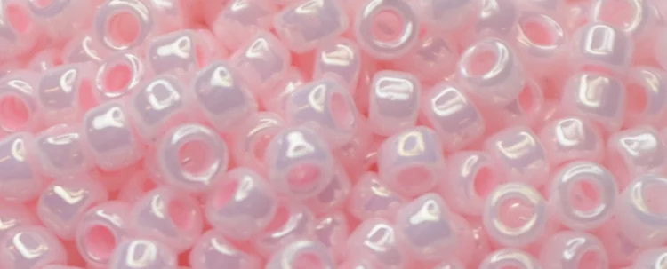 (image for) TOHO 15/o Round Seed Bead-Light Pink Opaque Luster. 15T126