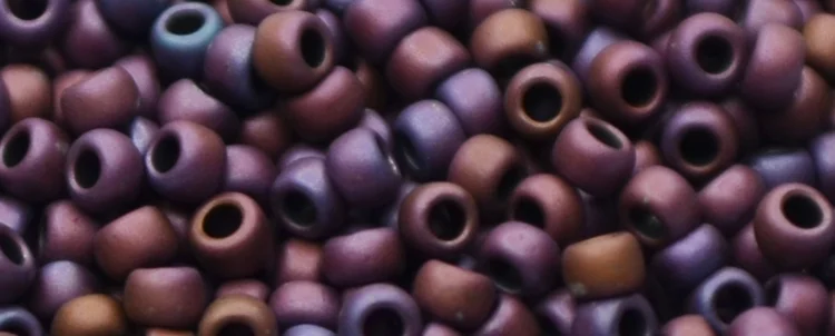 (image for) TOHO 15/o Round Seed Bead-Purple Iris Metallic Matte. 15T704