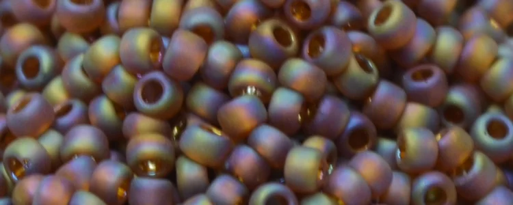(image for) TOHO 15/o Round Seed Bead-Smoke Topaz Transparent Rainbow Matte. 15T177F