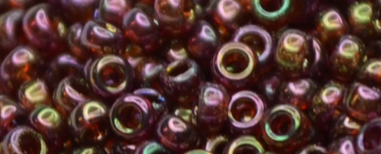 (image for) TOHO 15/o Round Seed Bead-Strawberry Gold Luster. 15T331