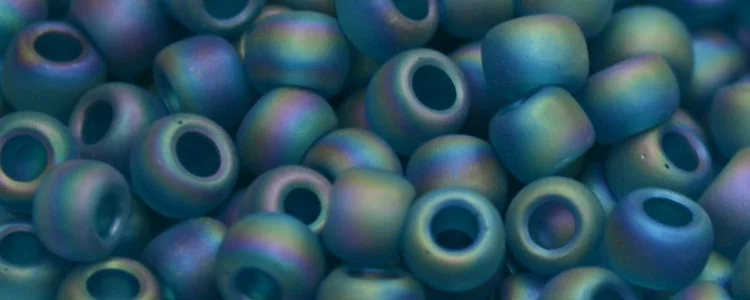 (image for) TOHO Size 6/o Round Seed Bead-Blue Zircon Transparent Rainbow Matte 6T167BDF