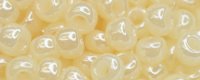 (image for) TOHO Size 6/o Round Seed Bead-Cream Ceylon Pearl 6T147