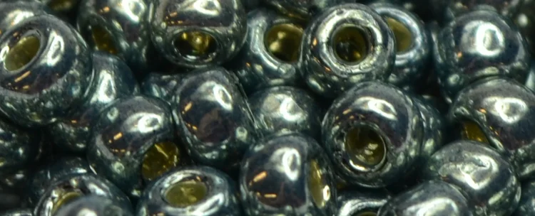 (image for) TOHO Size 6/o Round Seed Bead-Silver Grey Galvanized PermaFinish 6TPF565
