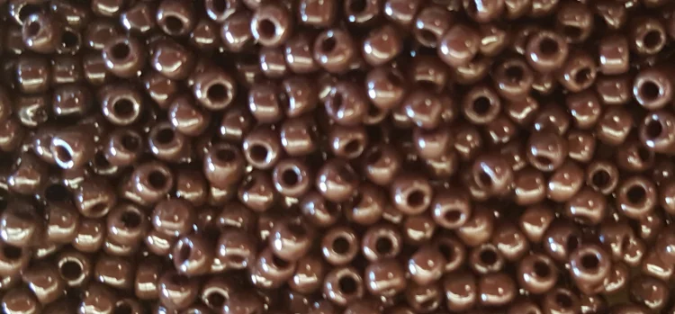 (image for) TOHO 8/o Round Seed Bead-Dark Chocolate Brown Opaque #8T46D