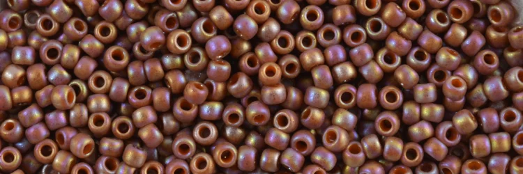 (image for) TOHO 11/o Round-Semi-Glazed Rainbow Burnt Sienna. 11T2640F