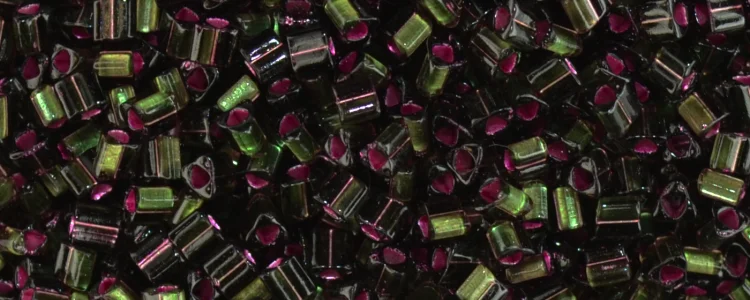 (image for) TOHO Size 11/o Triangle Shape Seed Bead-Raspberry Lined Olivine Transparent