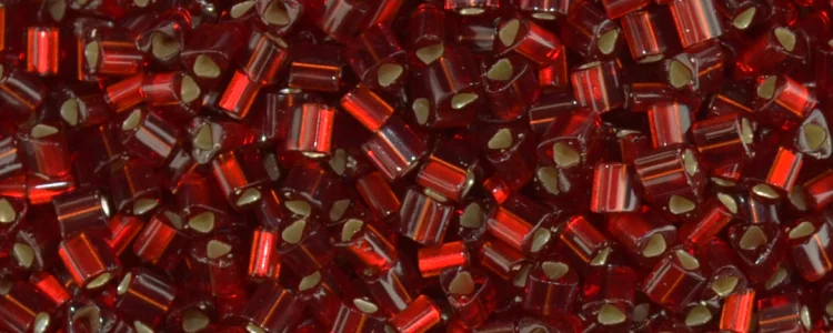 (image for) TOHO Size 11/o Triangle Shape Seed Bead-Dark Ruby Silver Lined Matte