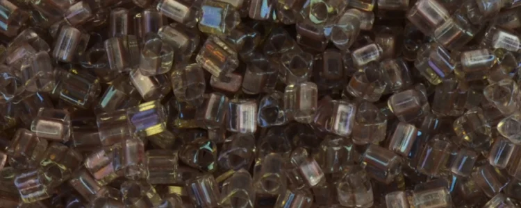 (image for) TOHO Size 11/o Triangle Shape Seed Bead-Rose Lined Crystal Rainbow