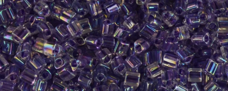 (image for) TOHO Size 11/o Triangle Shape Seed Bead-Lavender Lined Crystal Rainbow