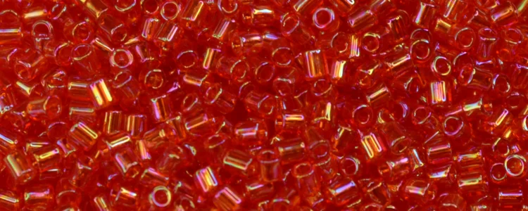 (image for) TOHO Size 1/2 Bugle Bead. 2mm Length-Ruby Hyacinth Transparent Rainbow