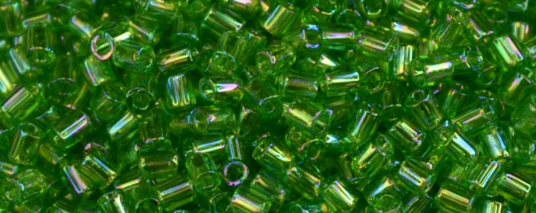 (image for) TOHO Size 1/2 Bugle Bead. 2mm Length-Kelly Green Transparent Rainbow