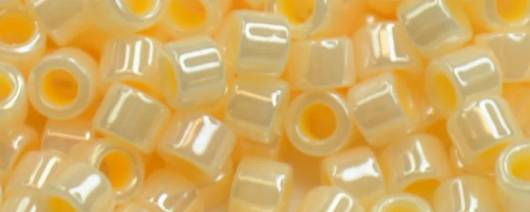 (image for) TOHO Aiko Precision Cylinder Bead. Light Peach Pearl TB-812