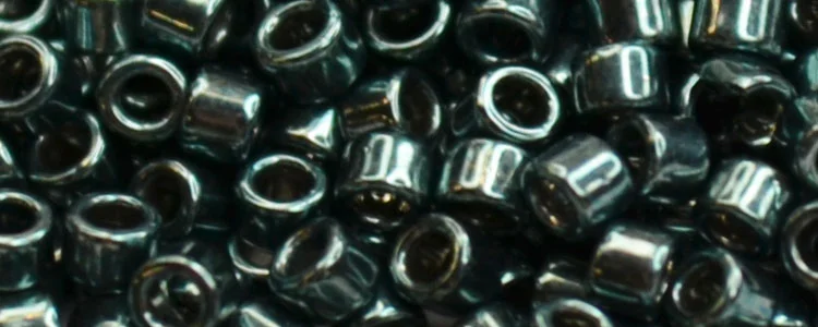 (image for) TOHO Aiko Precision Cylinder Bead. Peacock Blue Metallic TB-601