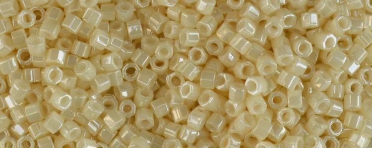 (image for) TOHO Aiko Hexagon Precision Cylinder Bead. Cream Opaque Luster TBC-123