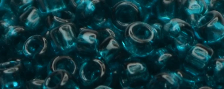(image for) TOHO 15/o Round Seed Bead-Blue Zircon Transparent. 15T7BD