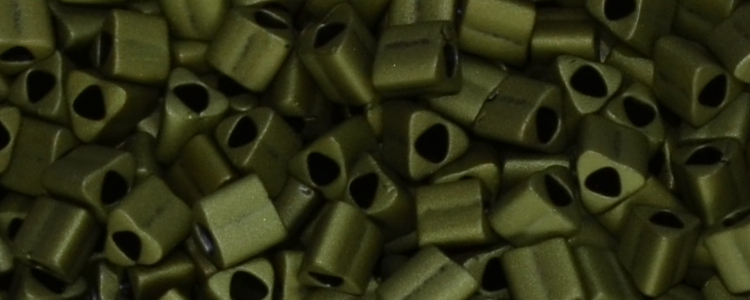 TOHO 11/o Triangle-Olive Green Metallic Matte