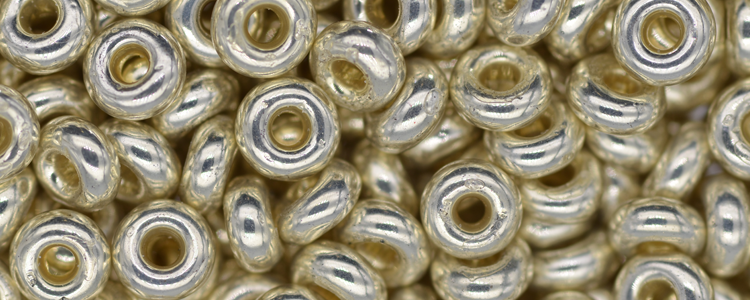 TOHO DEMI 8/o Round Precision Seed Beads