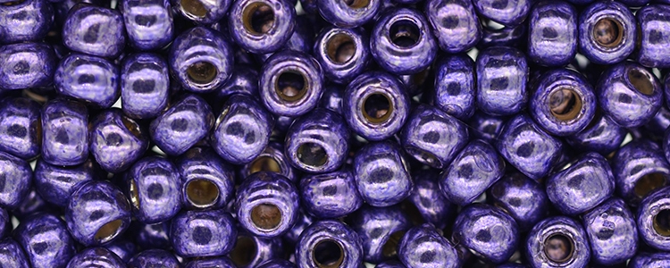 (image for) TOHO Size 8/o Round Seed Bead-Pretty Purple Galvanized PermaFinish. 8TPF581-100