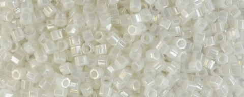 (image for) TOHO Aiko Hexagon-White Opaque Luster TBC-121-50