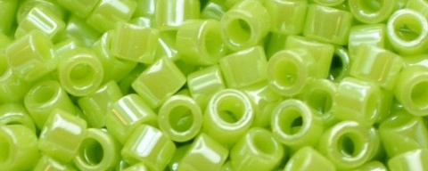 (image for) TOHO Aiko-Light Green Opaque Luster TB-131-50