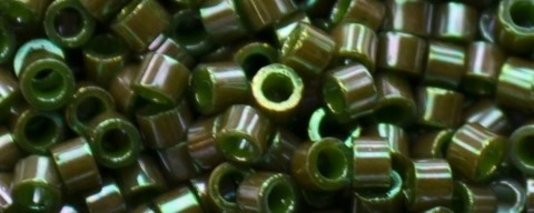 (image for) TOHO Aiko-Olive Lined Emerald Iris TB-1628-50