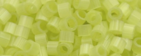 (image for) TOHO Aiko-Light Chartreuse Satin TB-1508-50