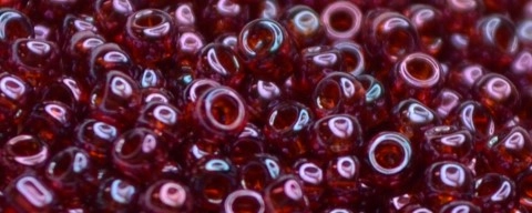 (image for) TOHO Size 15/o Round Seed Bead-Cranberry Gold Luster #15T332-100