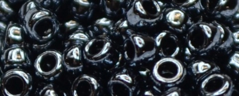 (image for) TOHO Size 15/o Round Seed Bead-Hematite Metallic. 15T81-100