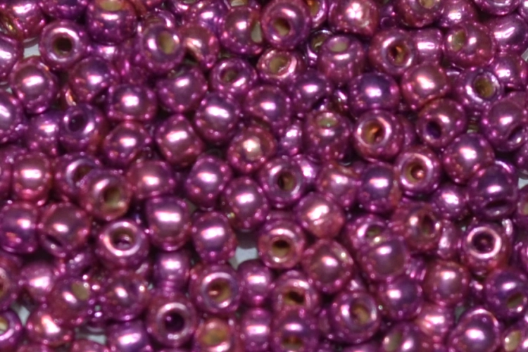 (image for) TOHO 11/o Round Seed Bead-Magenta Galvanized PermaFinish #11TPF580-100